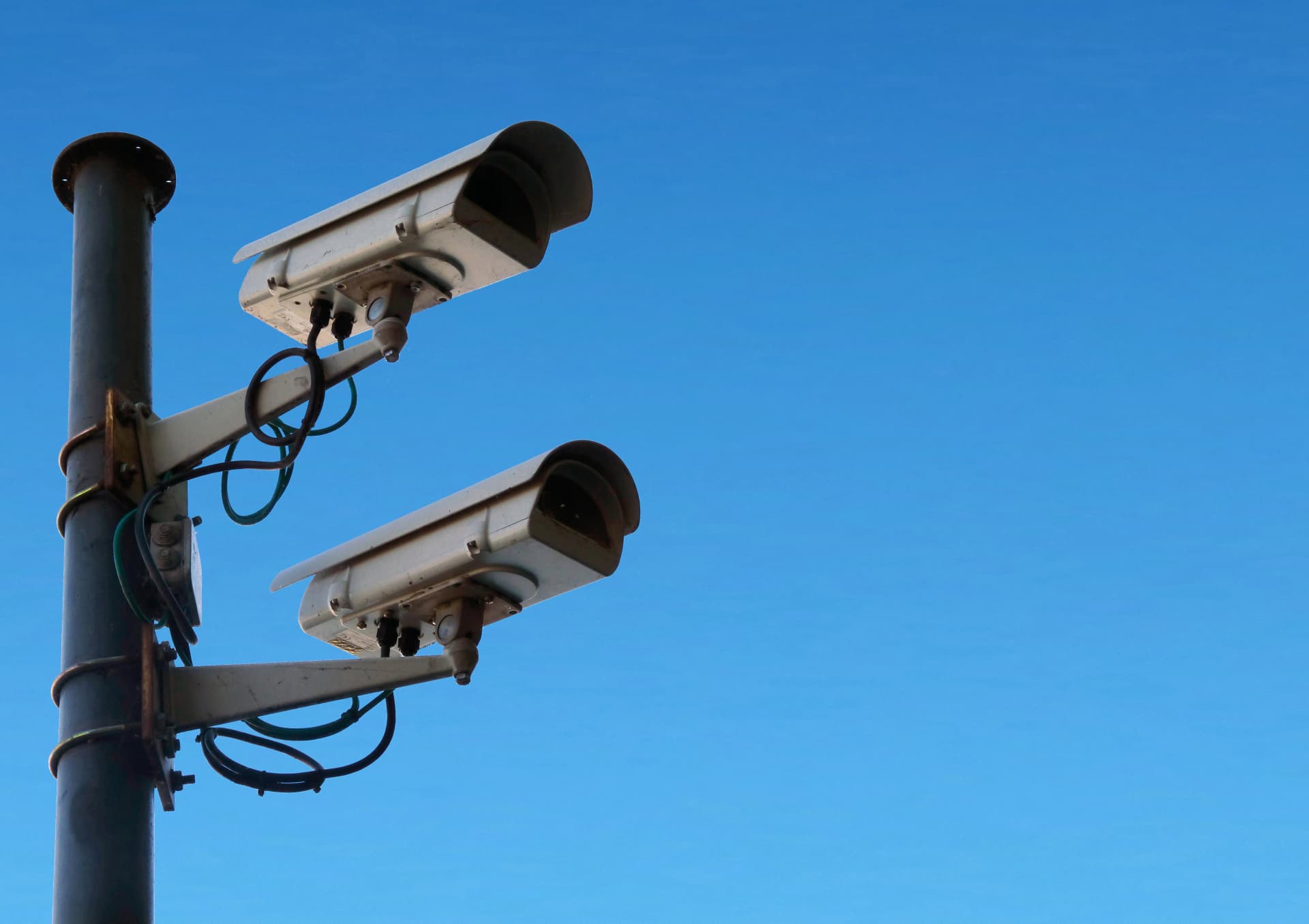Harnessing Video Analytics for Superior Security Solutions | https://videoanalytics.co.uk/