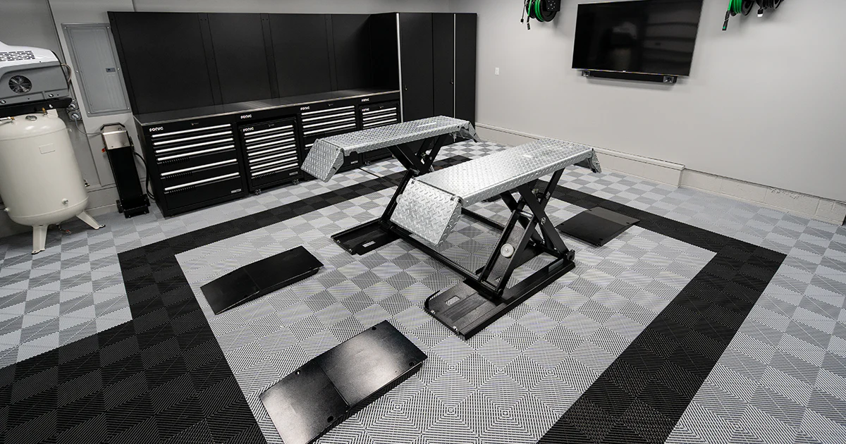 What Type of Flooring Is Best for Garage Spaces in 2025