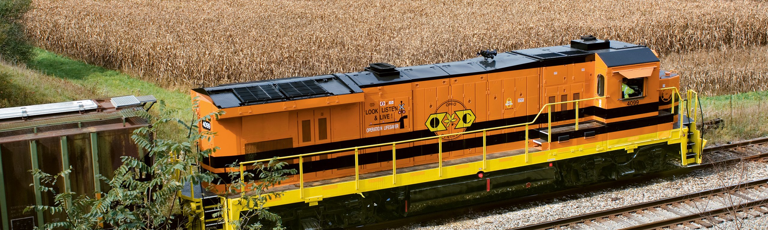 Expert Insights on Selecting a Railroad Track Construction Company for Your Projects