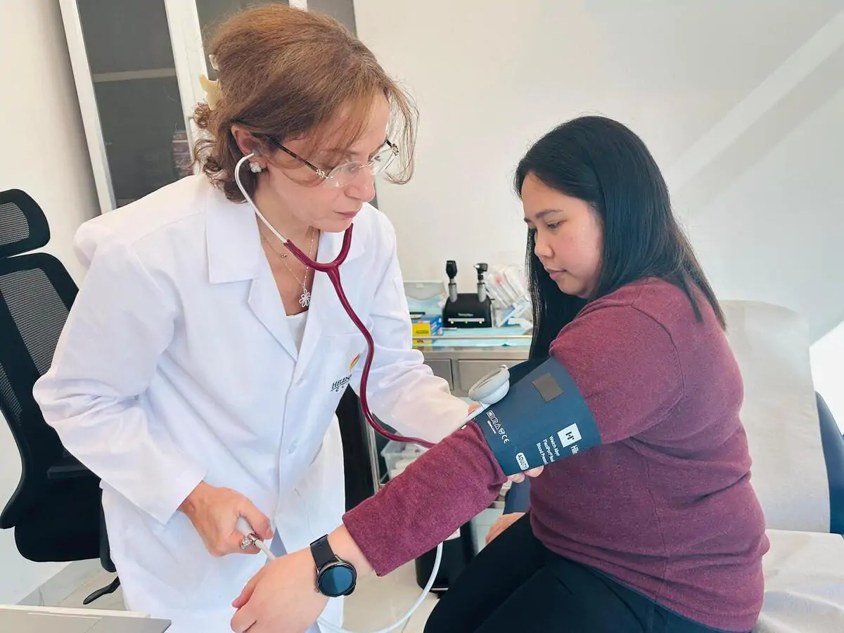 Internal Medicine Physician Delivering Comprehensive Primary Care