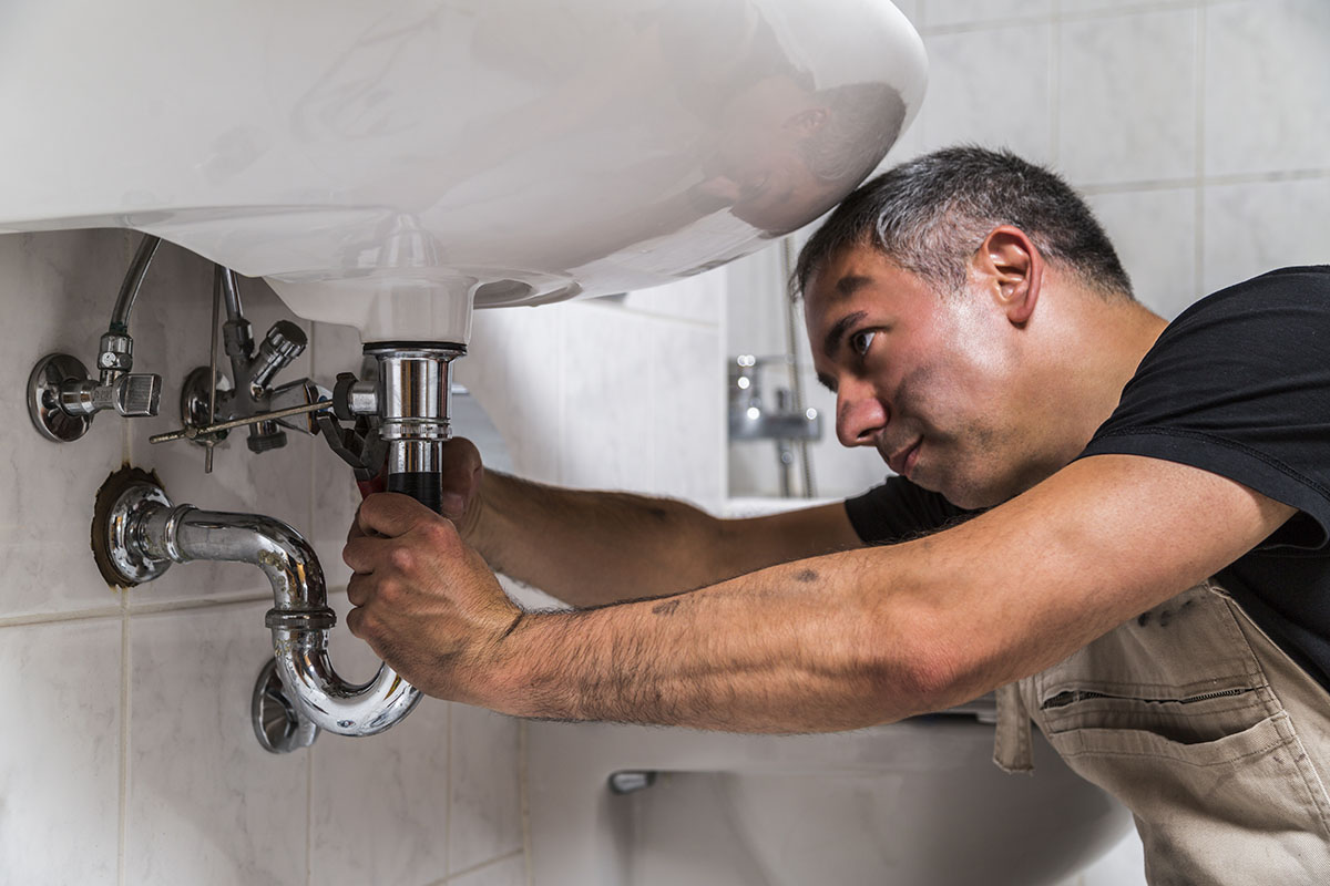 Best Whole House Repiping Services Tampa for Older Homes