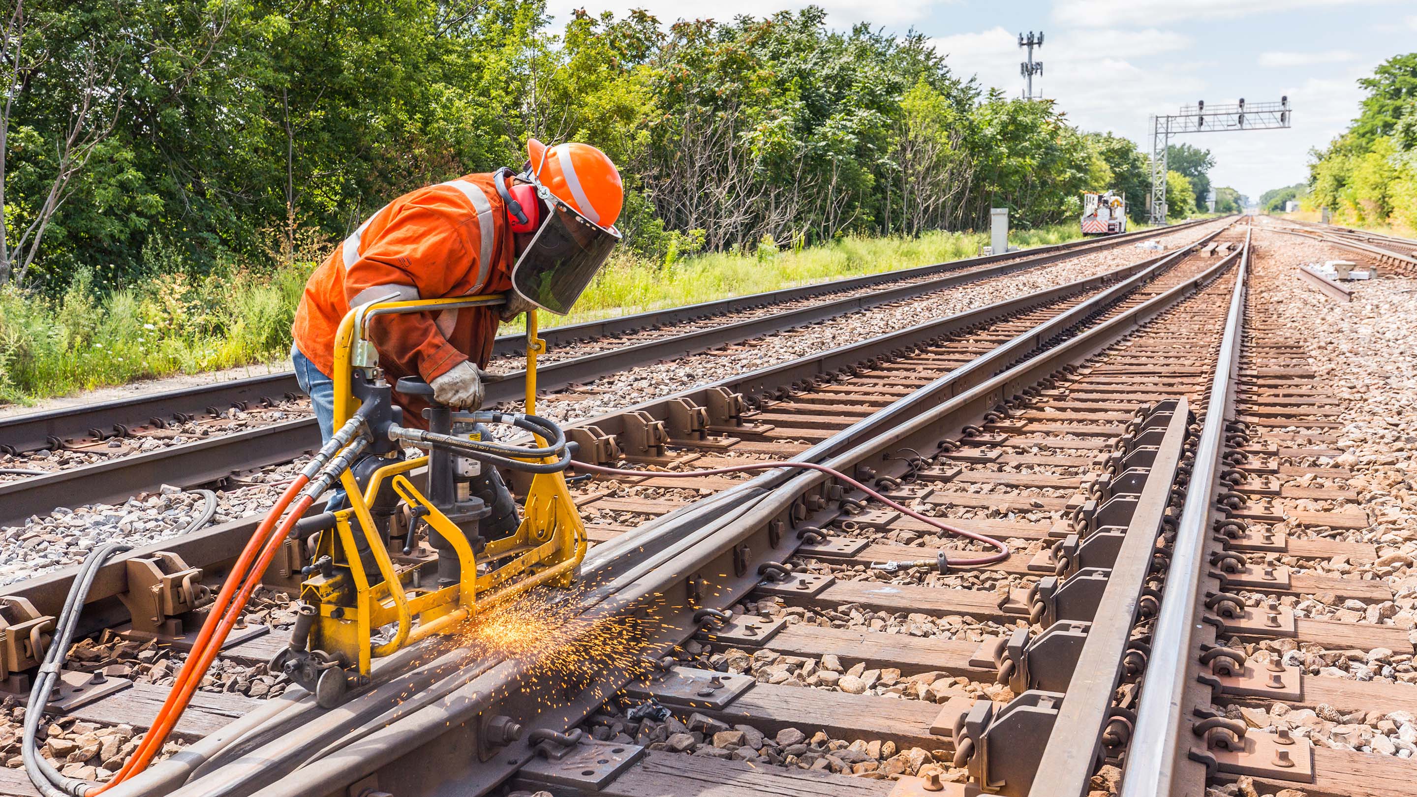 Universal Rail: Rail Systems Company Delivering End-to-End Rail Solutions