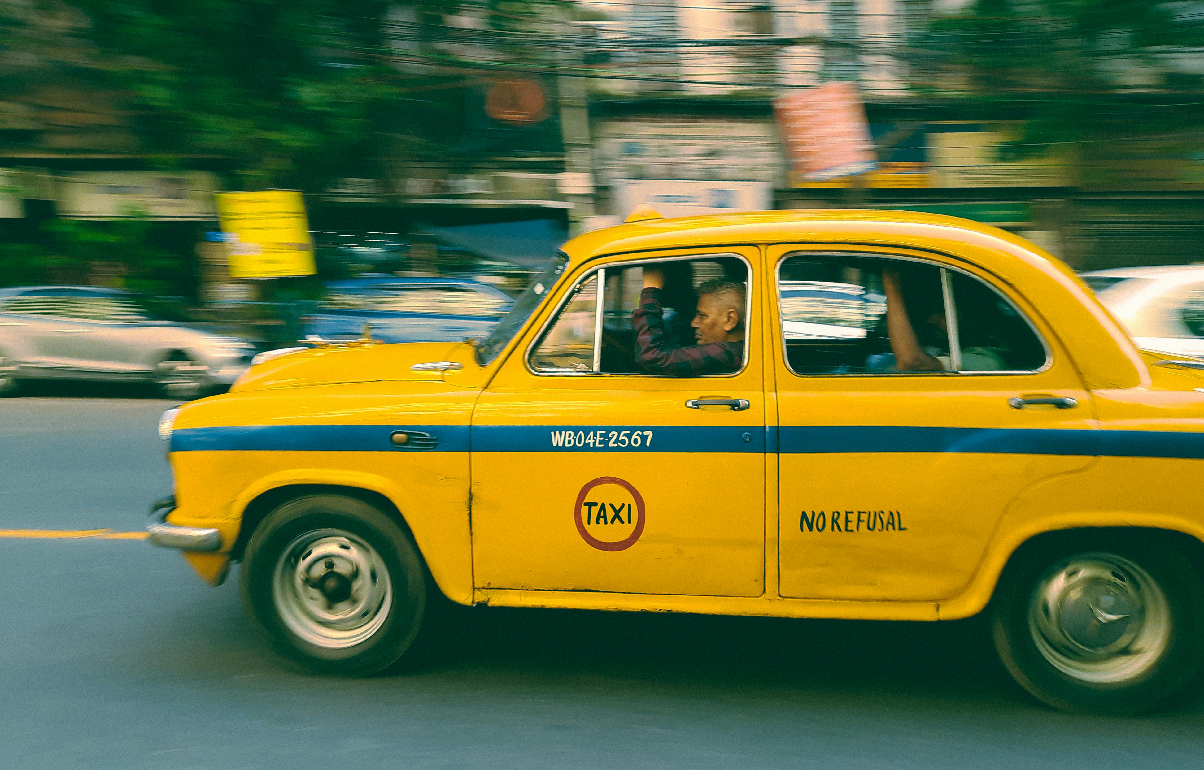 Fast &amp; Reliable Taxis in Brooklands for Local Travel