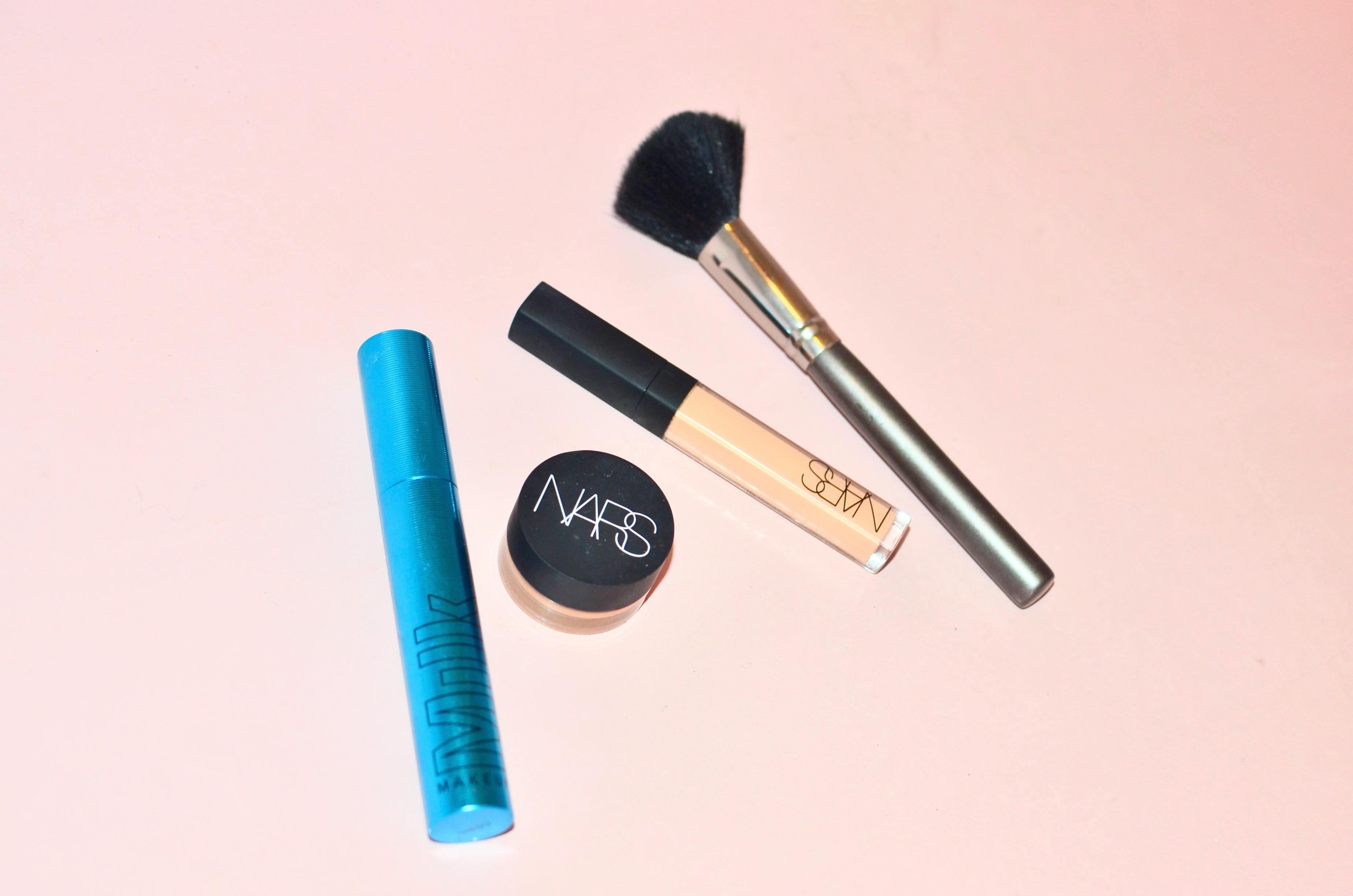 Make Up Hourglass Tips for Long-Lasting, Flawless Coverage